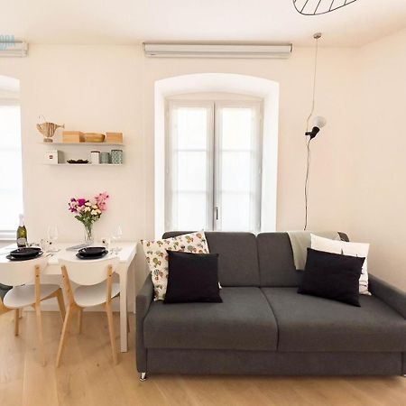 Corridoni 2B Tirabora Short Rent Apartment Triest Exterior foto